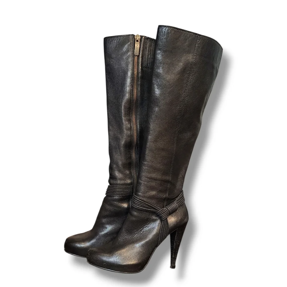 🖤2000's Black Leather Knee-High Boots - Picture 2 of 9